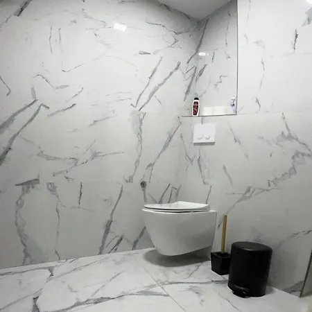 Panzió Tirana Rooms